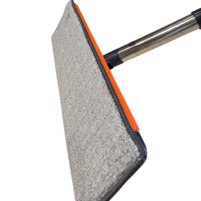 Kit de nettoyage Balai Facilyse avec manche 125 cm et seau 5L